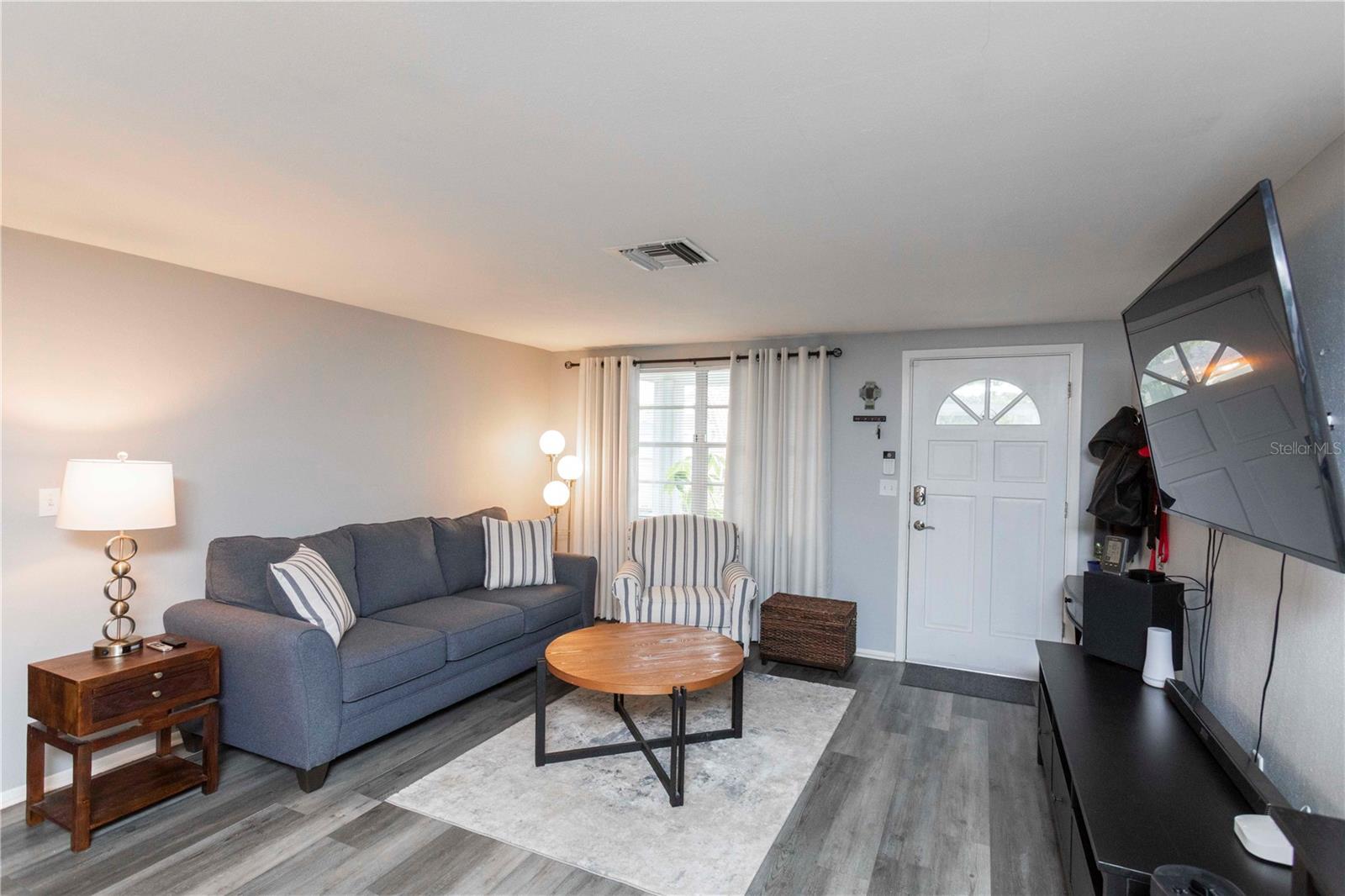 9035 STERLING LANE