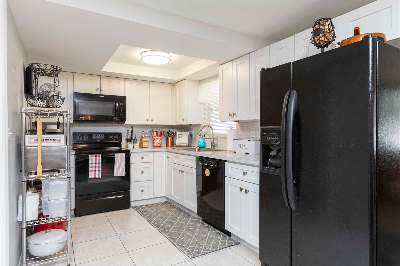 9035 STERLING LANE