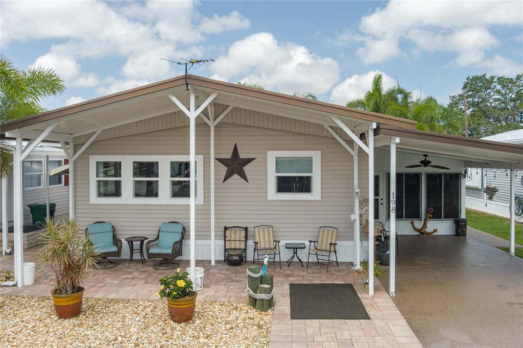 Photo of 198 Tankey Drive, Palmetto, FL 34221 (MLS # A4701818)