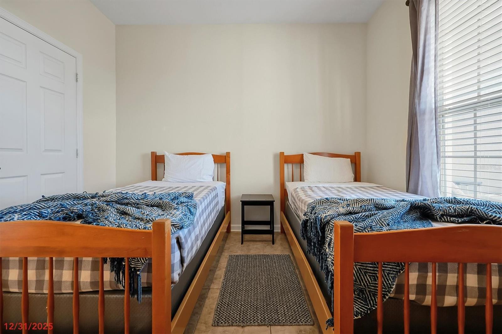 WYNDHAM PALMS CONDO PH 2 - Residential