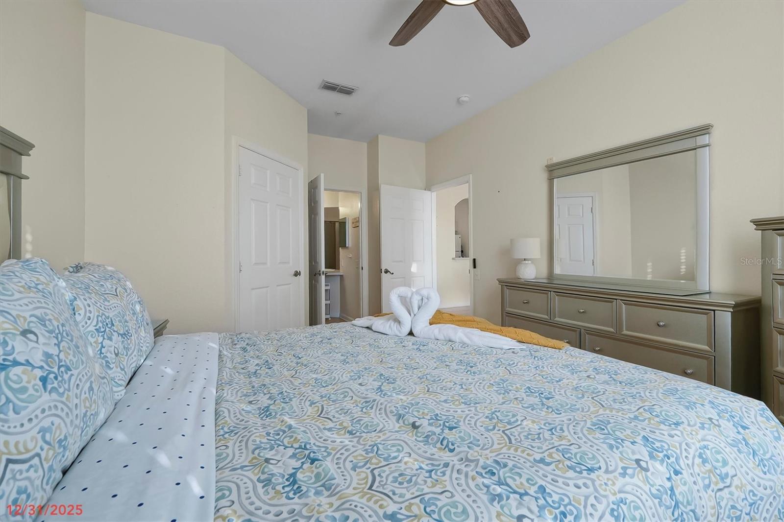 WYNDHAM PALMS CONDO PH 2 - Residential