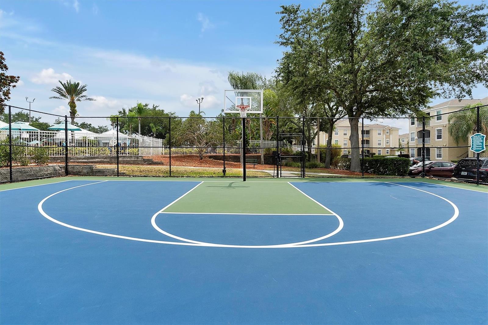 WYNDHAM PALMS CONDO PH 2 - Residential