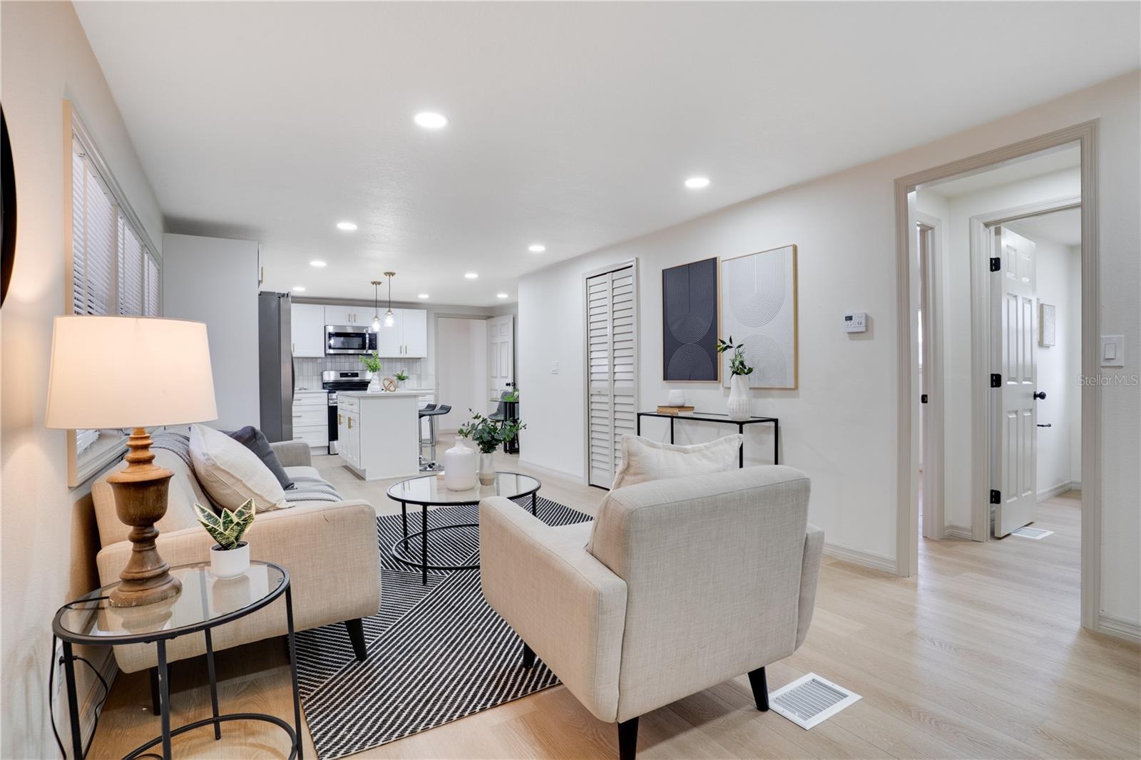 PINE BAY PARK - Residential