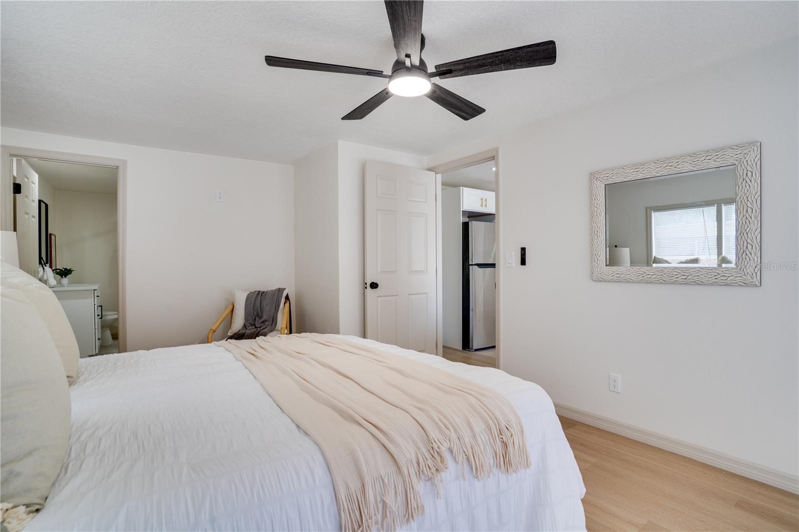 PINE BAY PARK - Residential