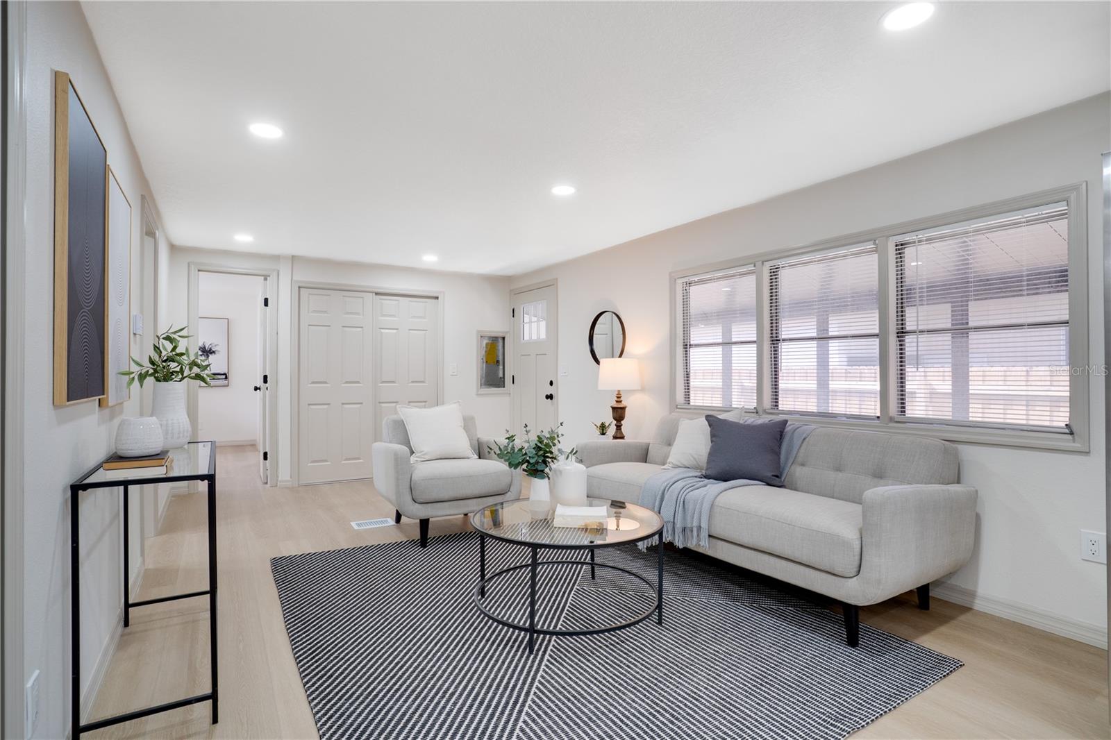 PINE BAY PARK - Residential