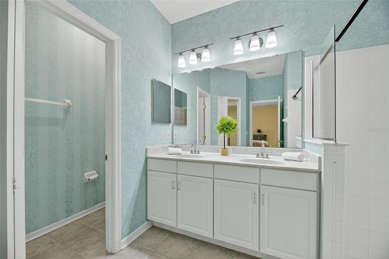 MIRABAY PRCL 7 PH 1 - Residential