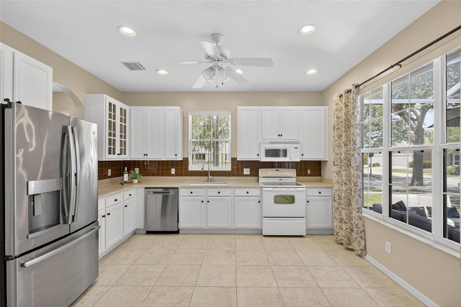 MIRABAY PRCL 7 PH 1 - Residential
