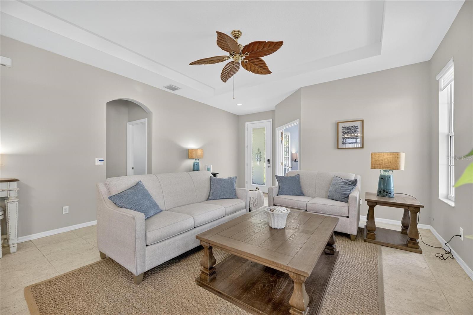 MIRABAY PRCL 7 PH 1 - Residential