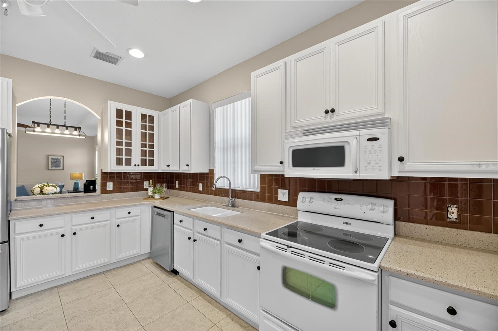 MIRABAY PRCL 7 PH 1 - Residential