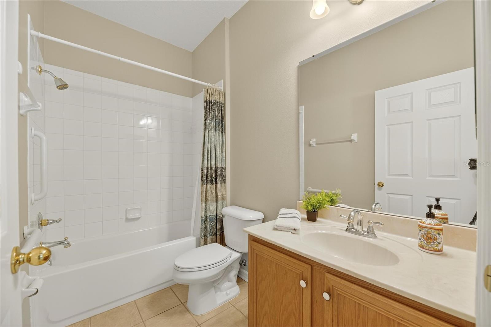 MIRABAY PRCL 7 PH 1 - Residential