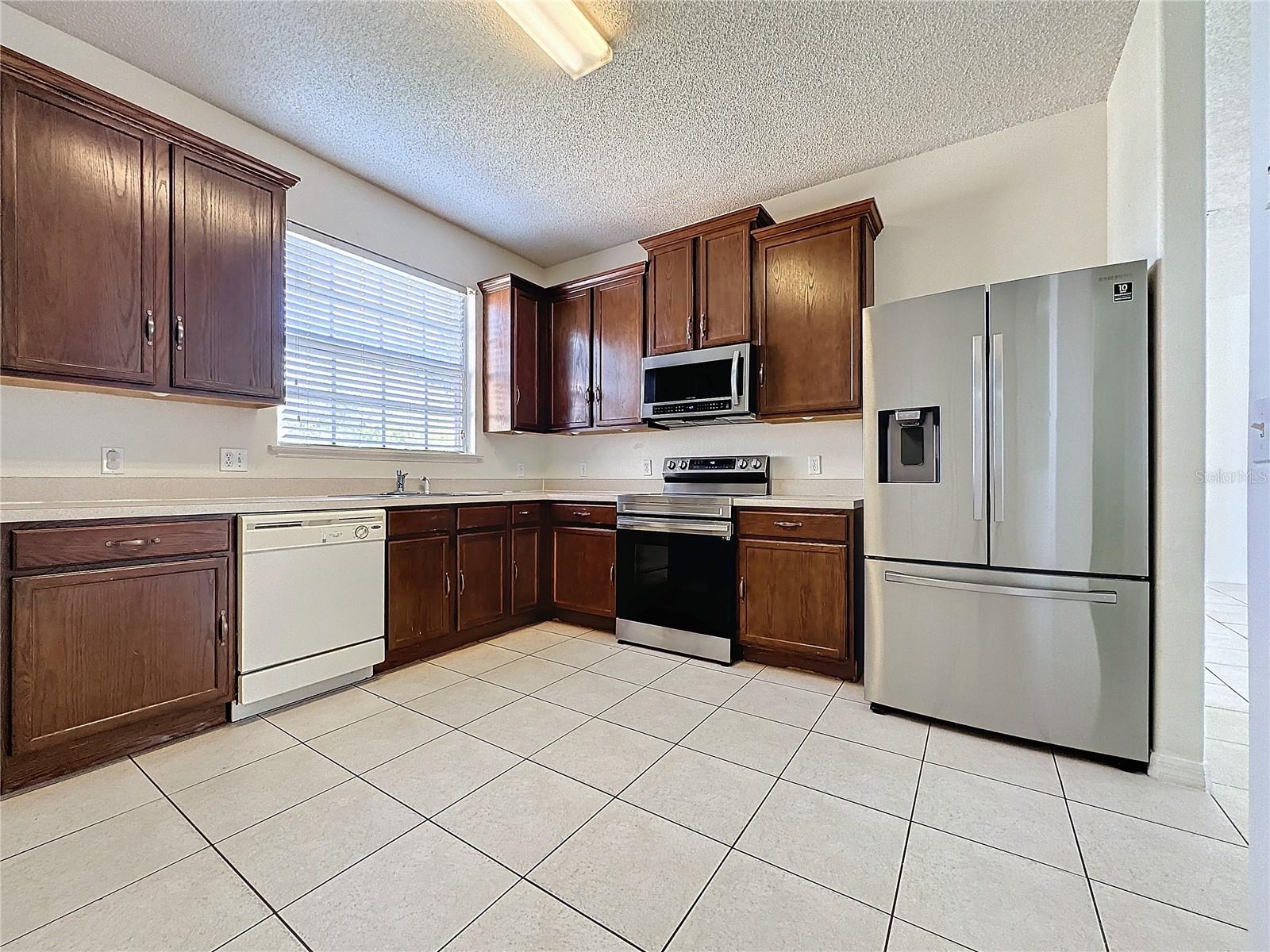 POINCIANA VILLAGE 2 NBHD 1 - Residential Lease