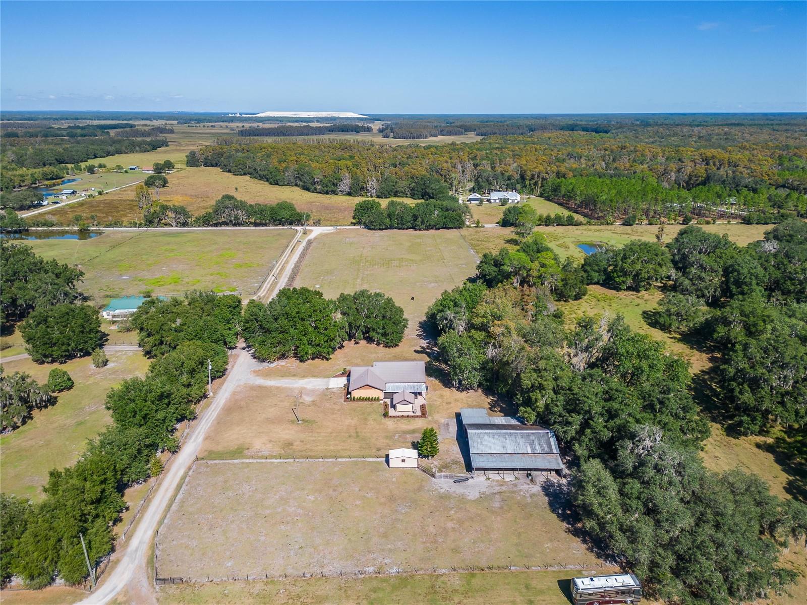 OLD HICKERY - Residential