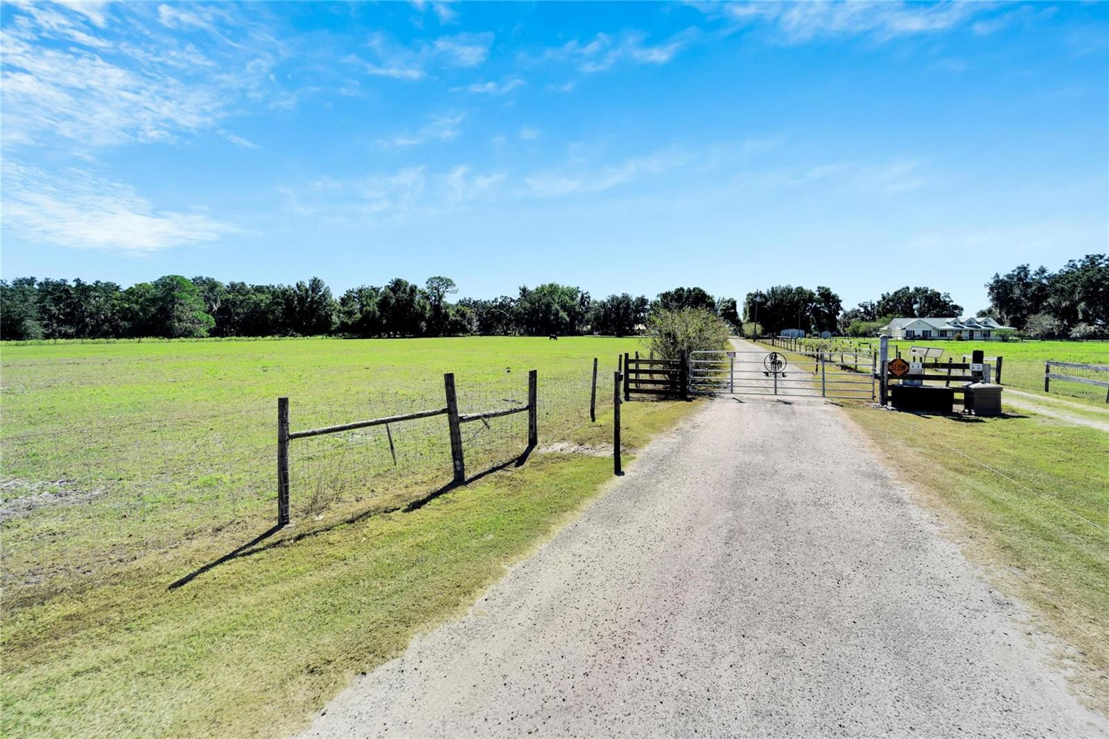 OLD HICKERY - Residential