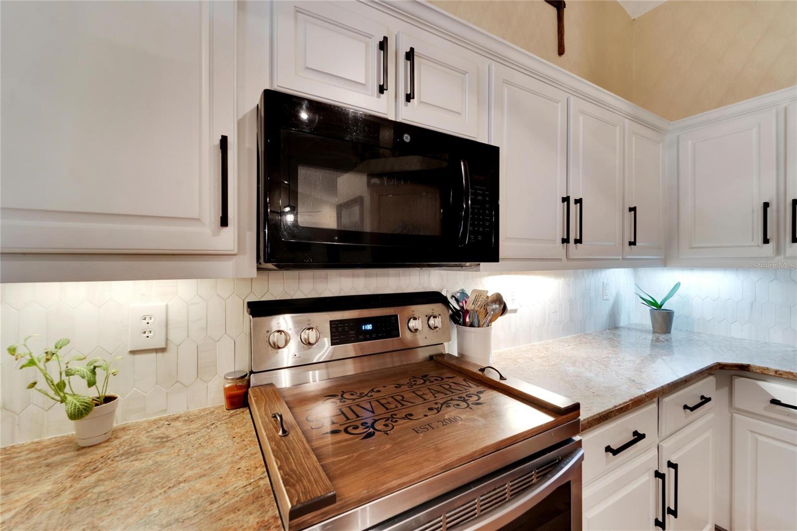 OLD HICKERY - Residential