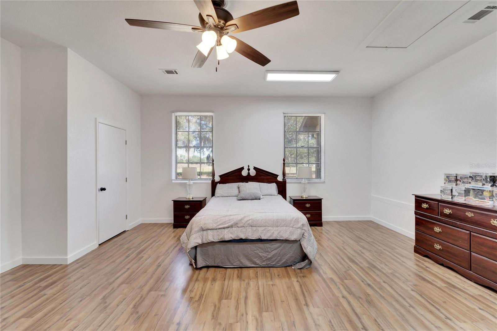 OLD HICKERY - Residential