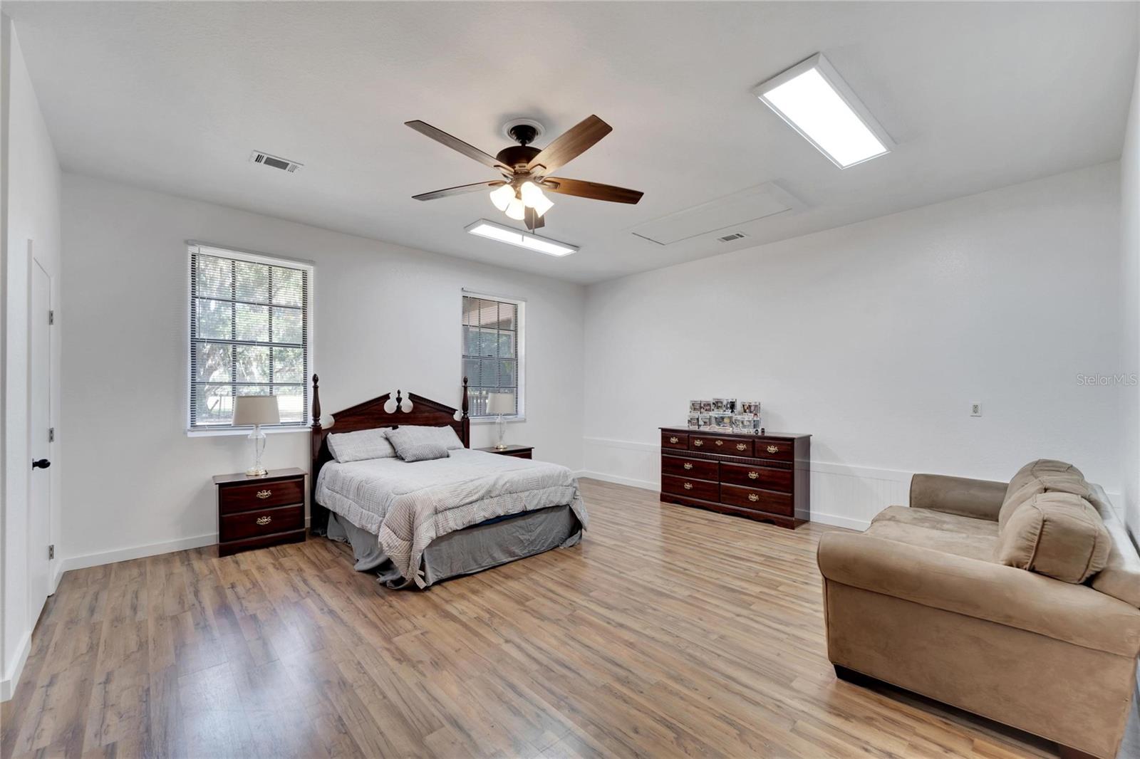 OLD HICKERY - Residential