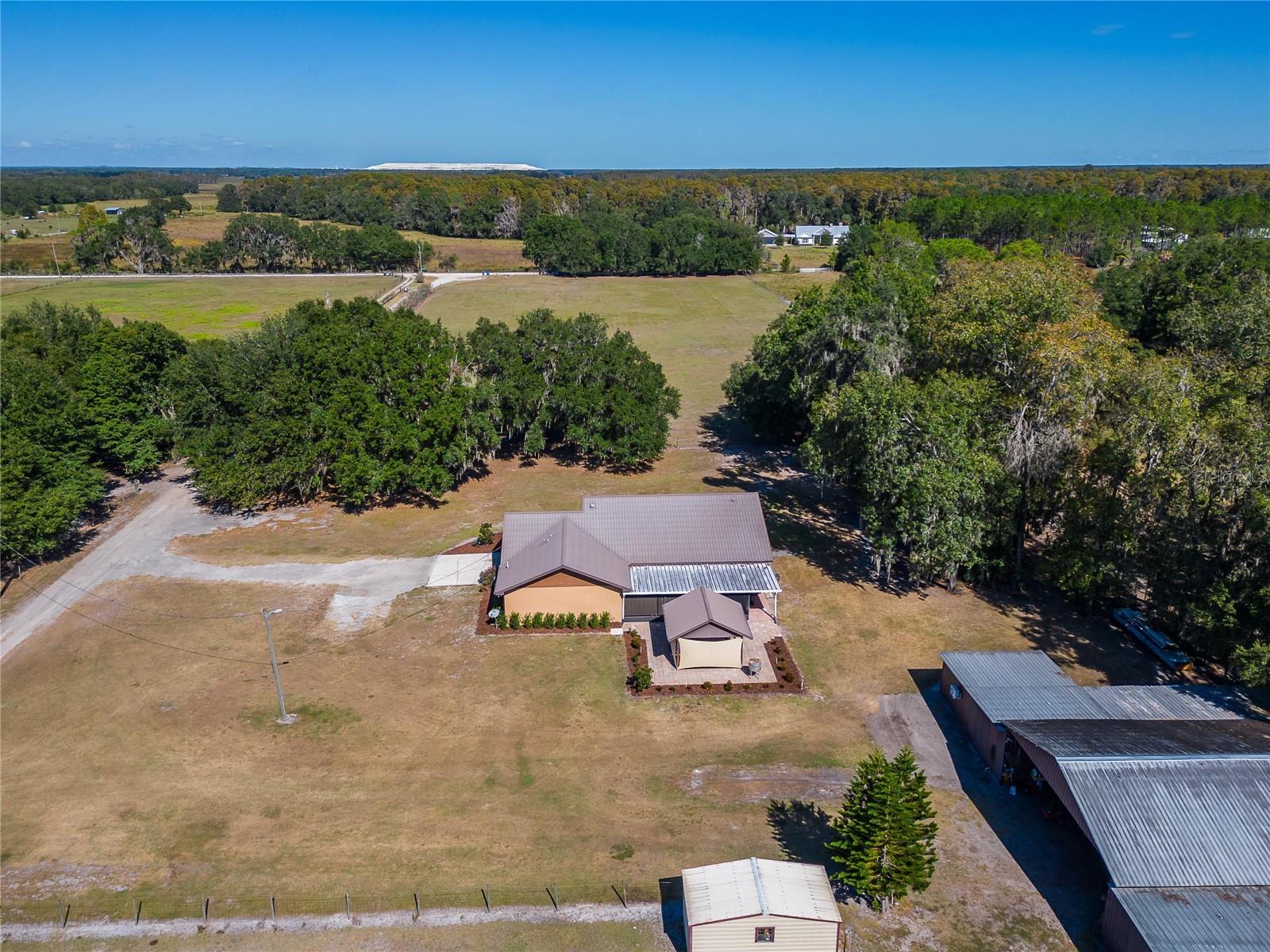 OLD HICKERY - Residential