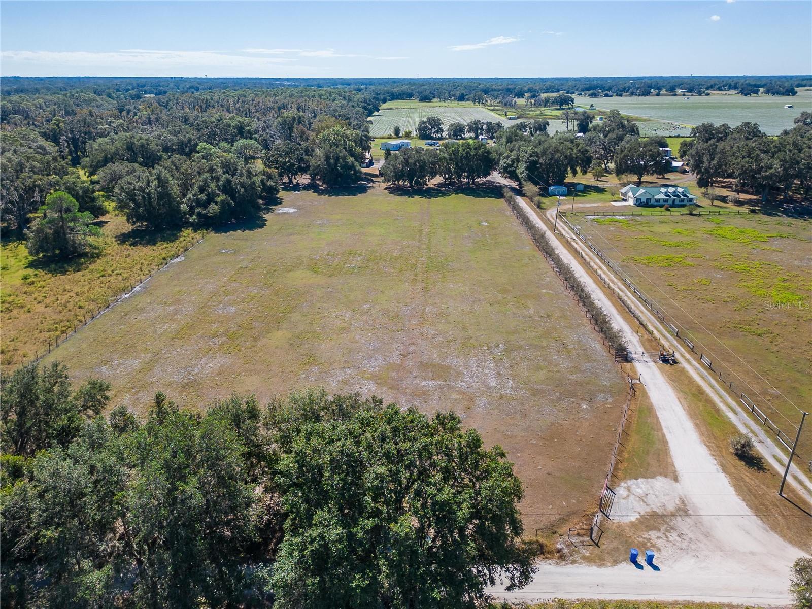 OLD HICKERY - Residential