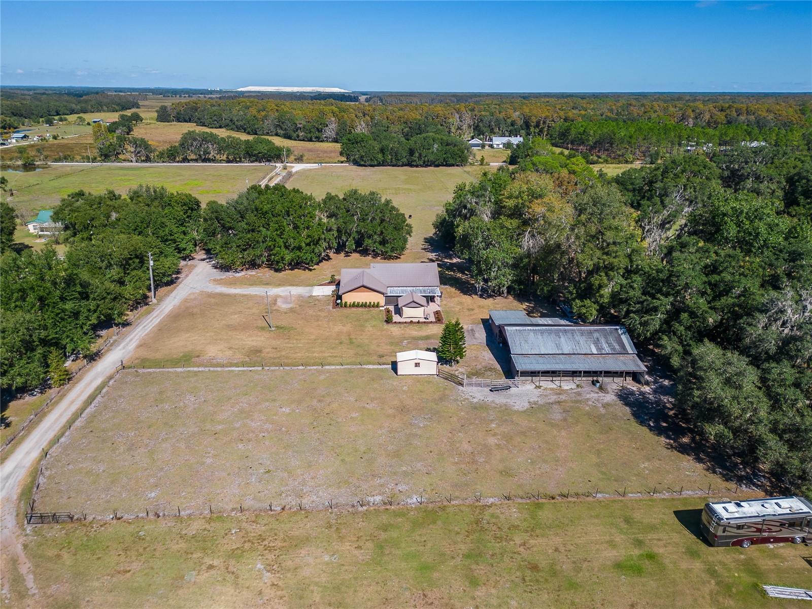 OLD HICKERY - Residential
