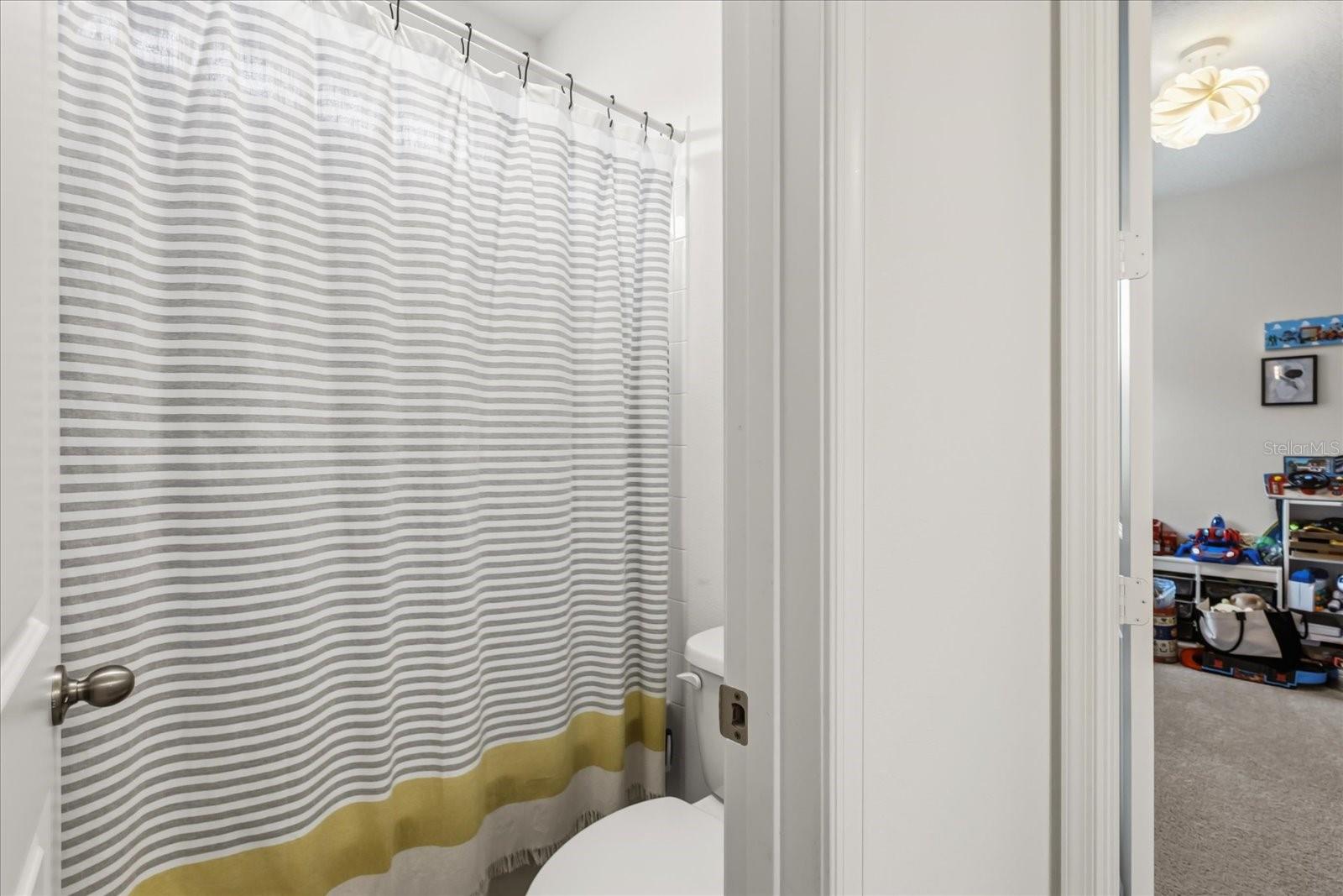 LAKESHORE/WEKIVA - Residential