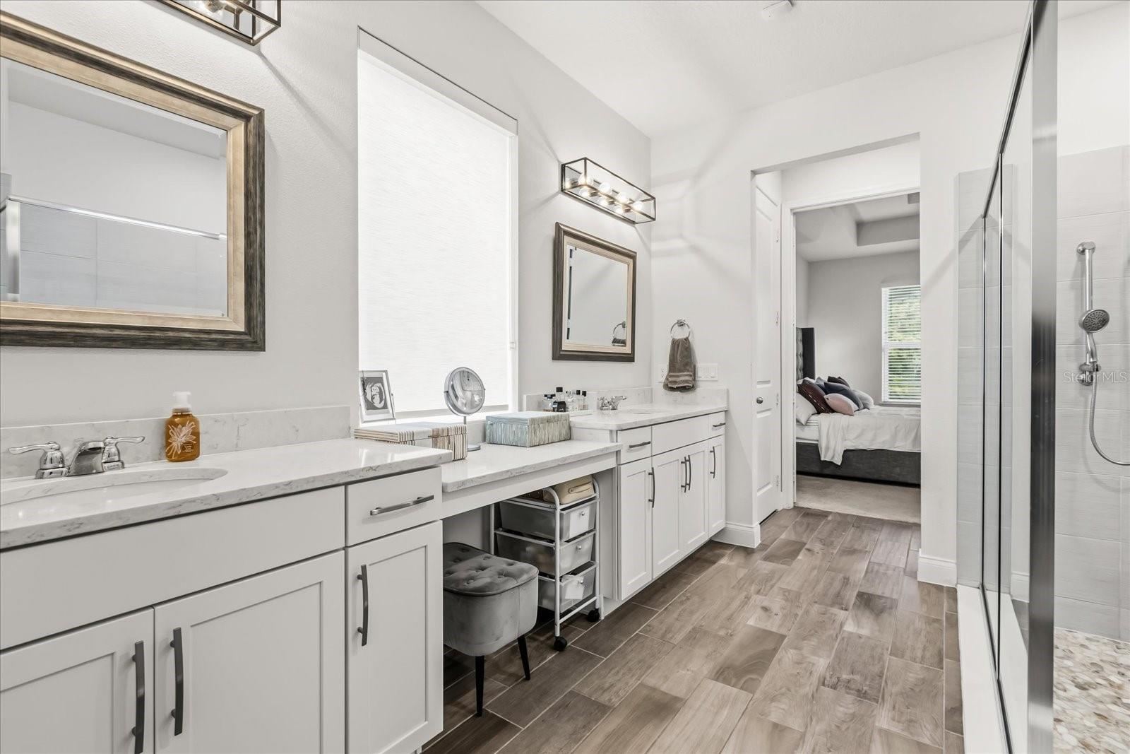 LAKESHORE/WEKIVA - Residential