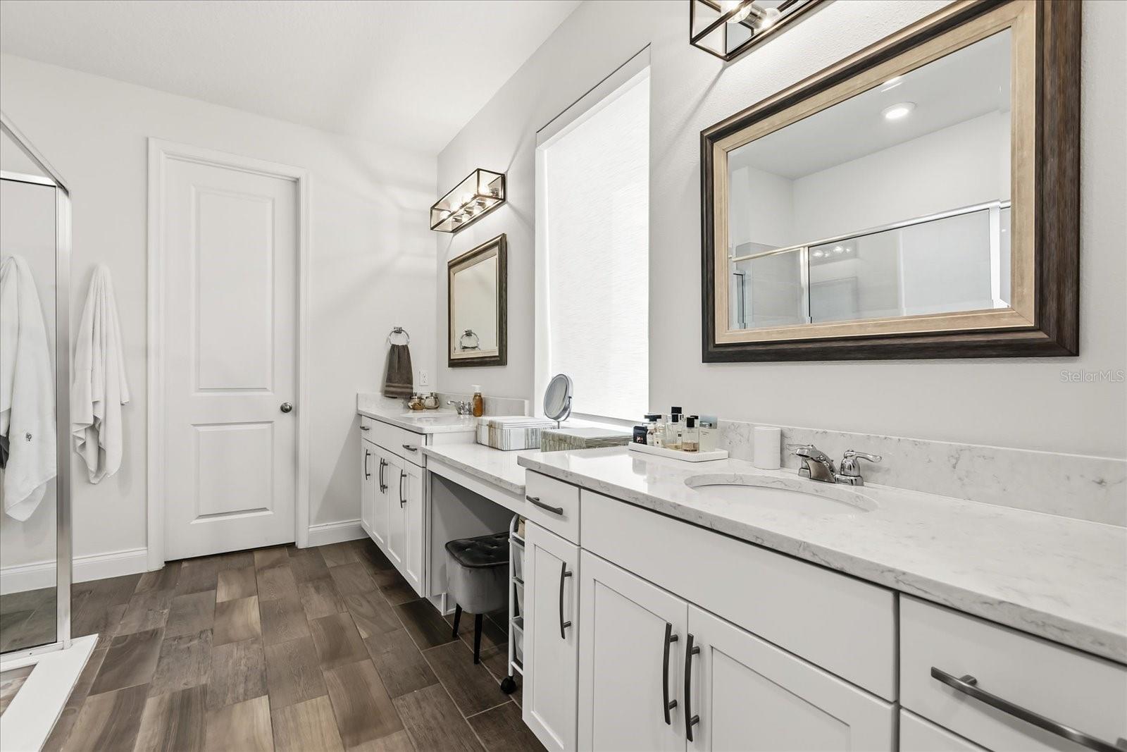 LAKESHORE/WEKIVA - Residential