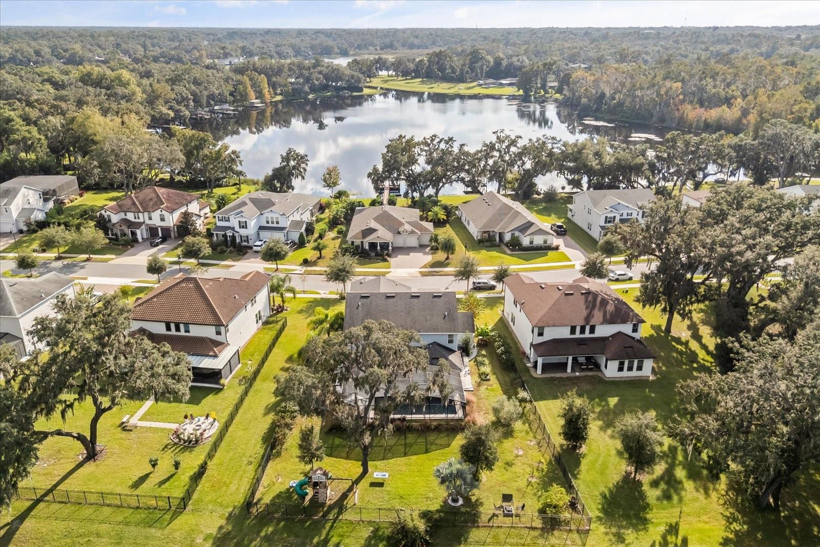 LAKESHORE/WEKIVA - Residential