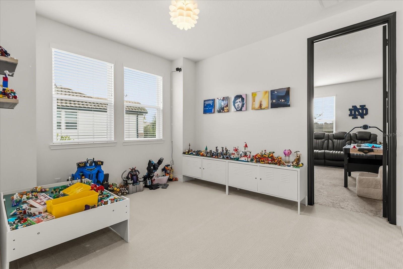 LAKESHORE/WEKIVA - Residential