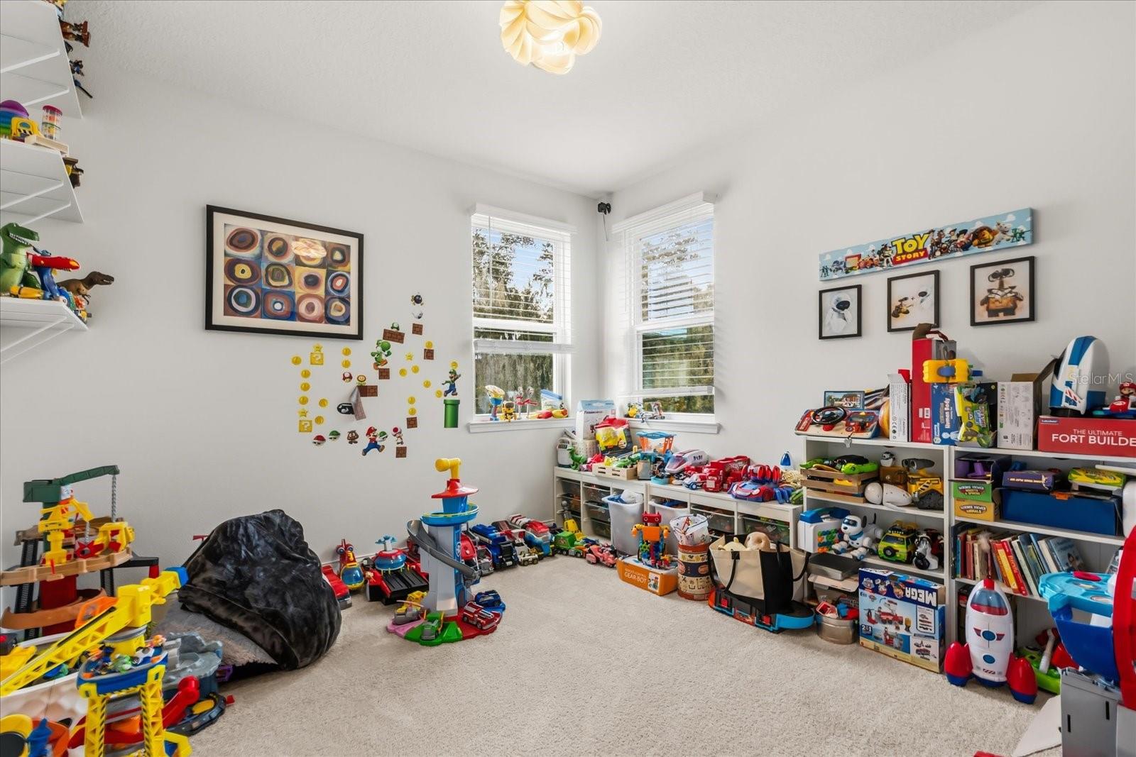 LAKESHORE/WEKIVA - Residential