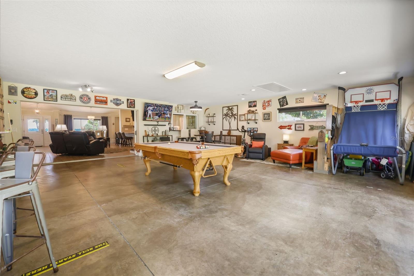 VIRGINIA LAND CORP - Residential