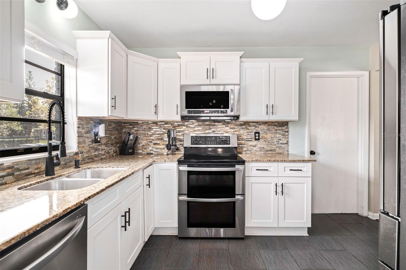 PARK MANOR FIRST ADD - Residential