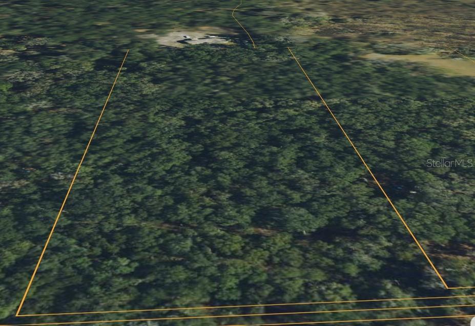 WOODLAND OAKS - Land