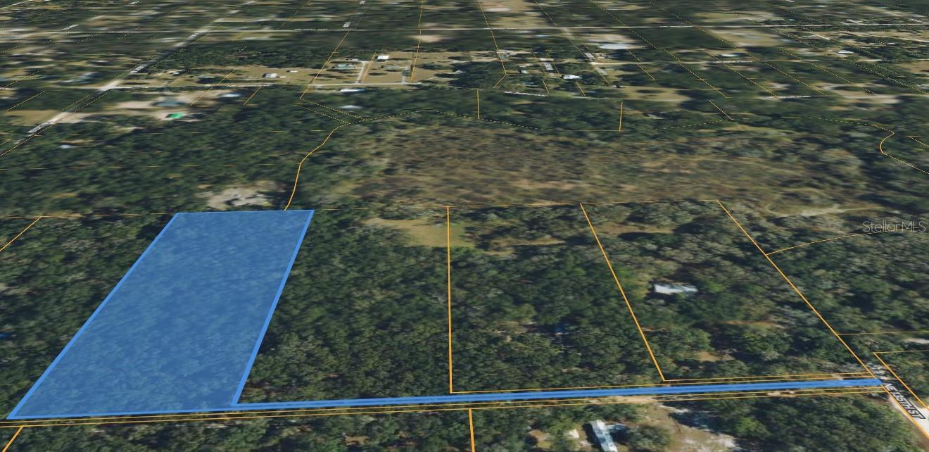 WOODLAND OAKS - Land