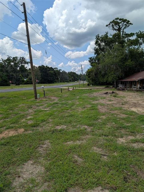 Tiny photo for 19063 N Us Hwy 441, Reddick, FL 32686 (MLS # OM728104)