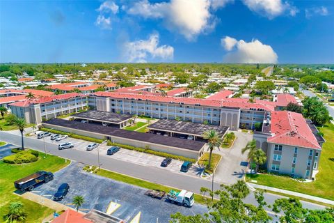 10215 REGAL DRIVE 41 LARGO FL 33774