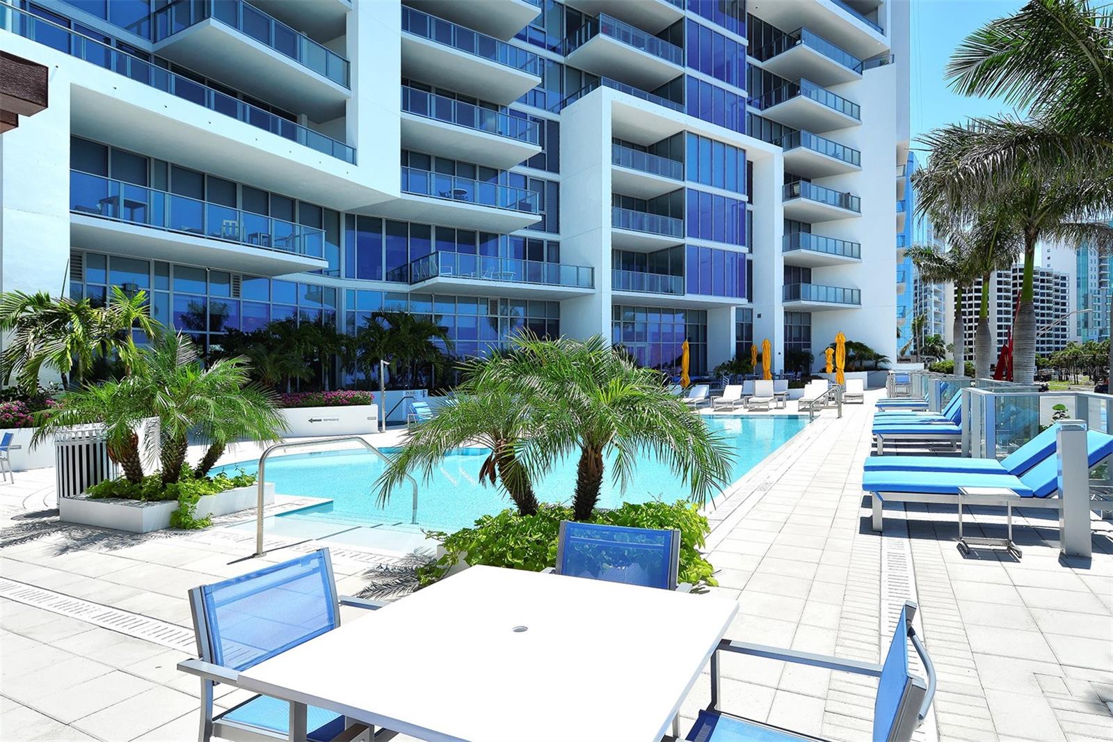 VUE SARASOTA BAY - Residential