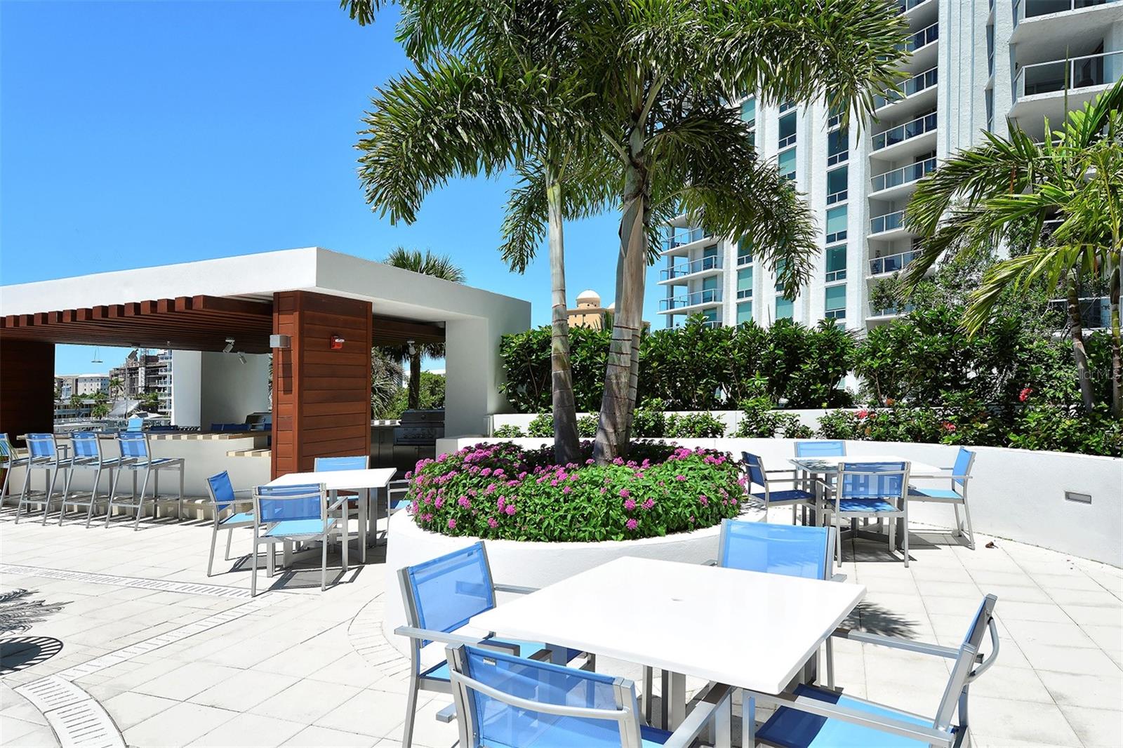 VUE SARASOTA BAY - Residential