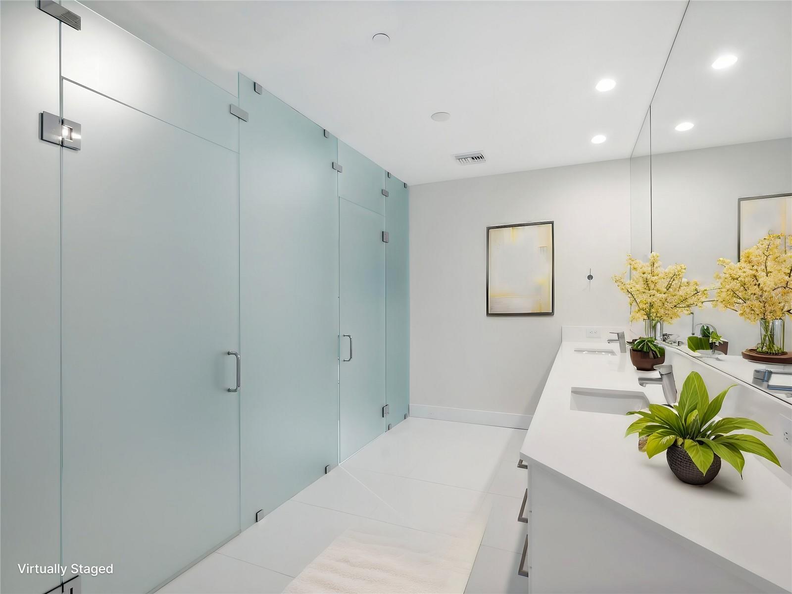 VUE SARASOTA BAY - Residential