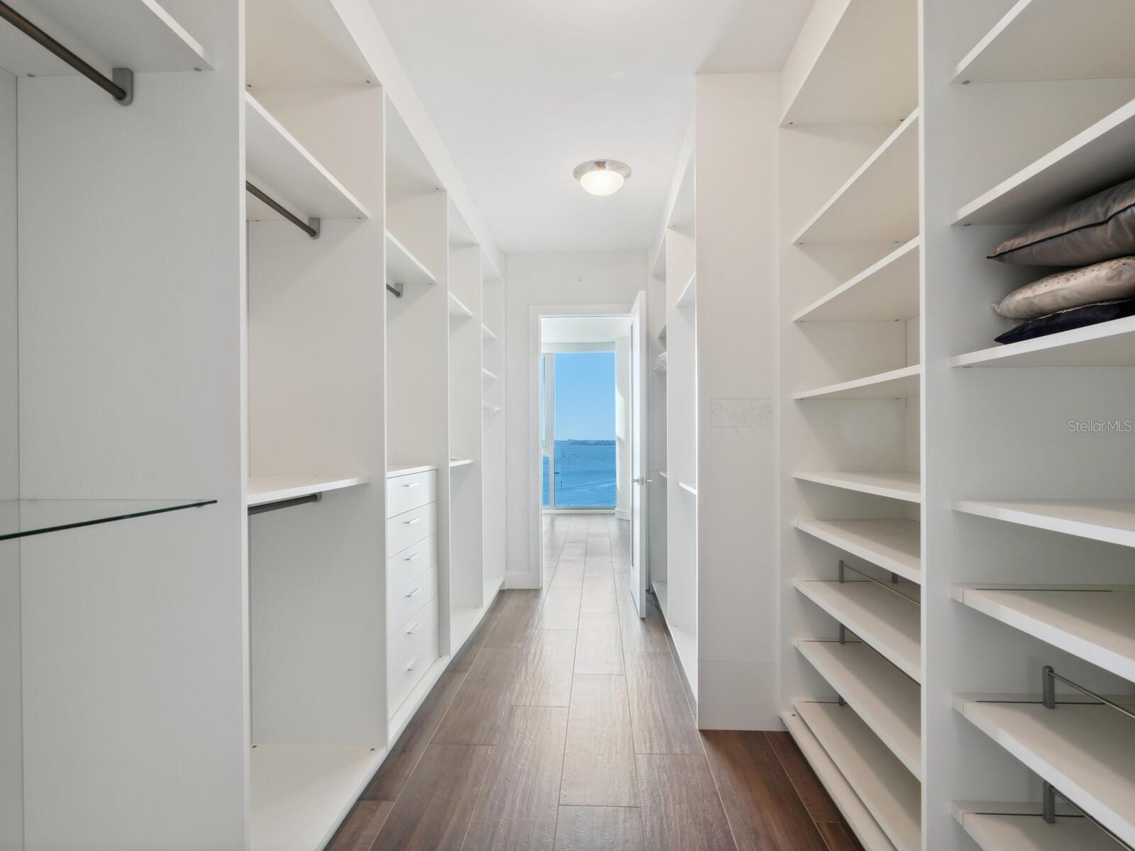 VUE SARASOTA BAY - Residential