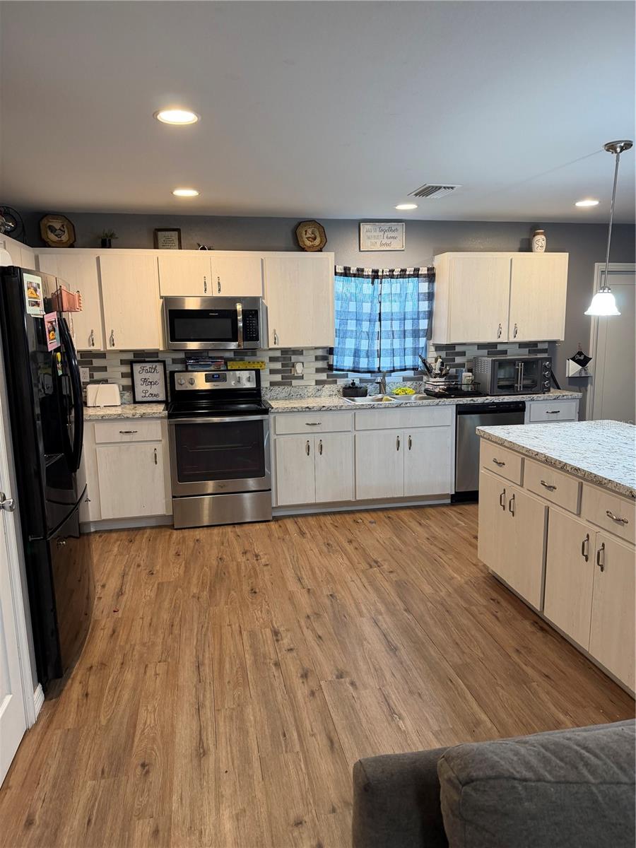 ELLER & TURNER ESTATES - Residential