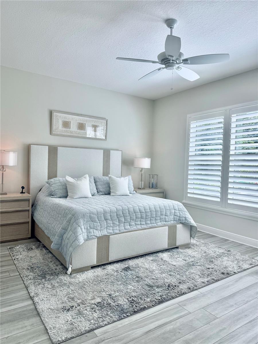 VILLAGE OF LAKE DENHAM - Residential