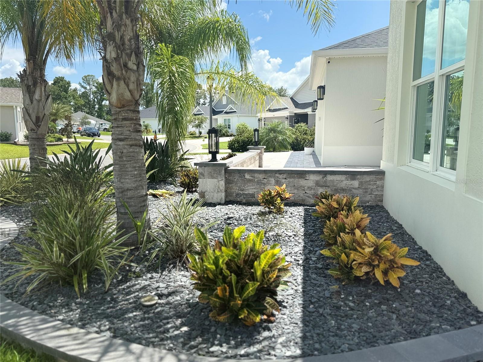 VILLAGE OF LAKE DENHAM - Residential