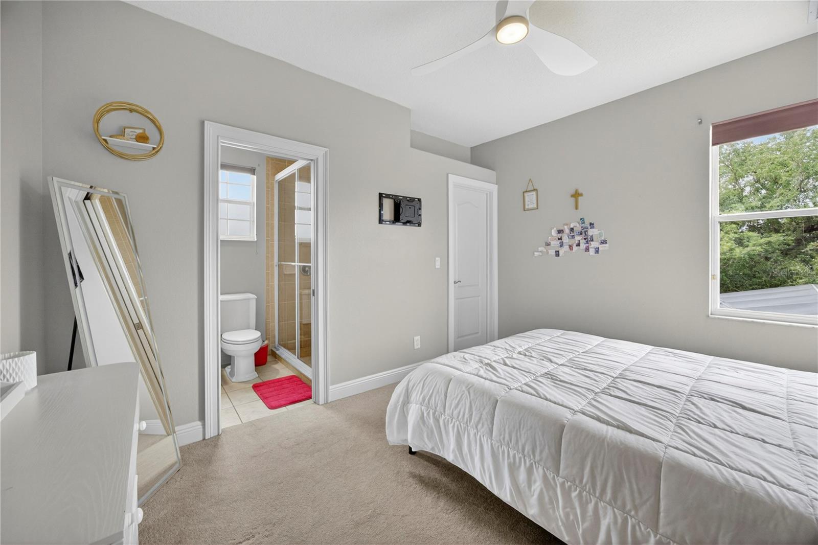 CLERMONT CARRINGTON AT LEGENDS SUB - Residential