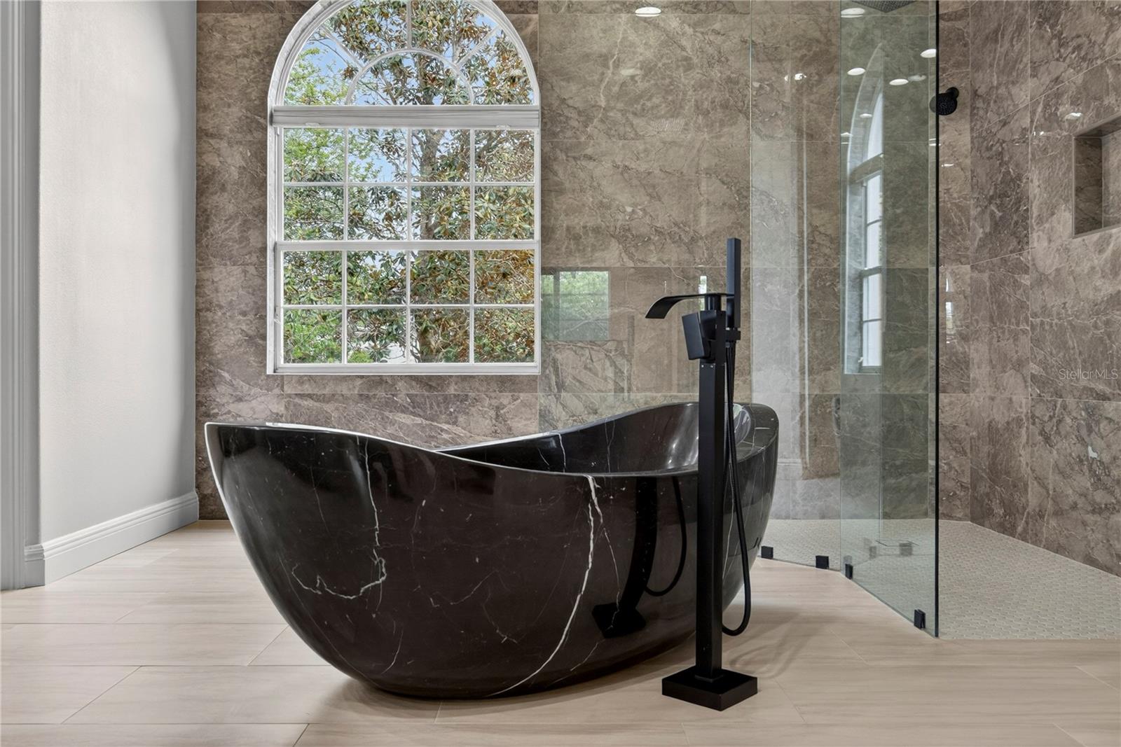 CLERMONT CARRINGTON AT LEGENDS SUB - Residential