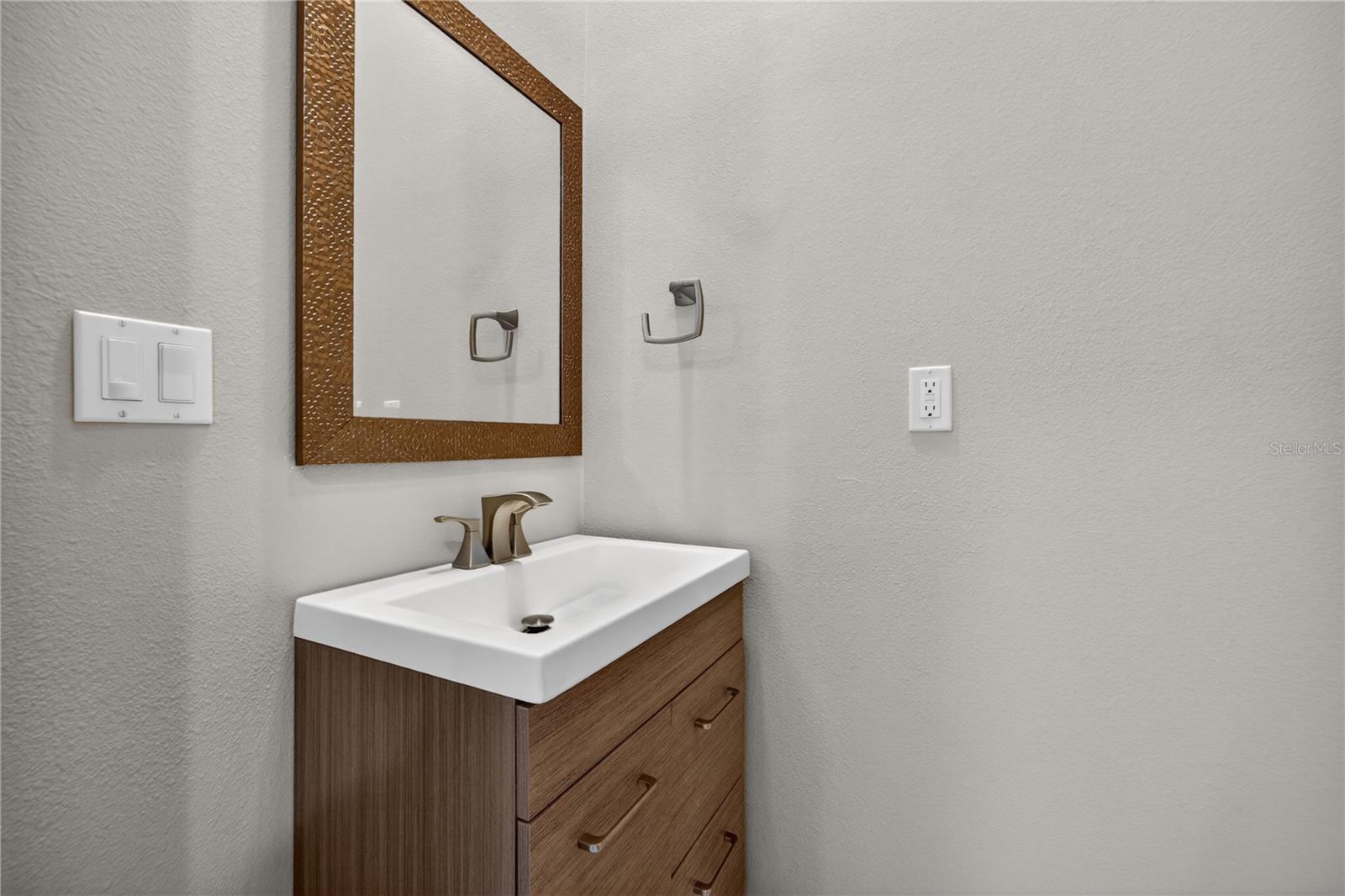 CLERMONT CARRINGTON AT LEGENDS SUB - Residential