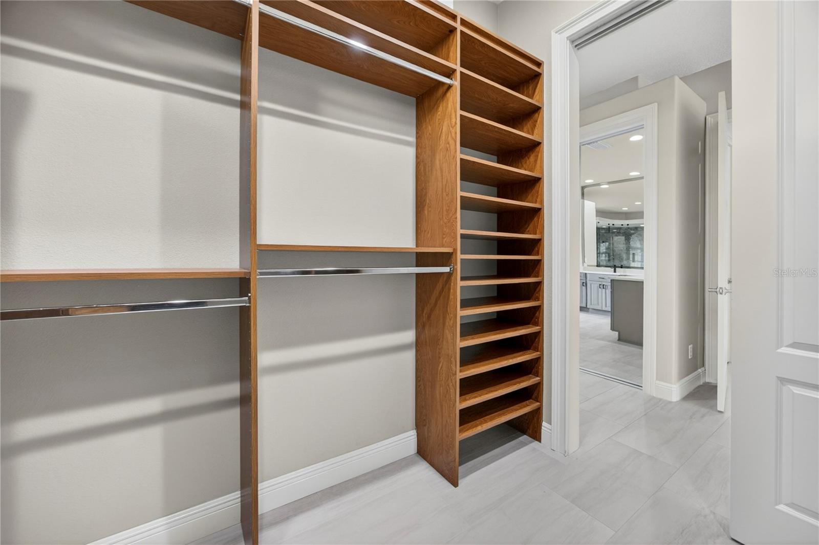 CLERMONT CARRINGTON AT LEGENDS SUB - Residential