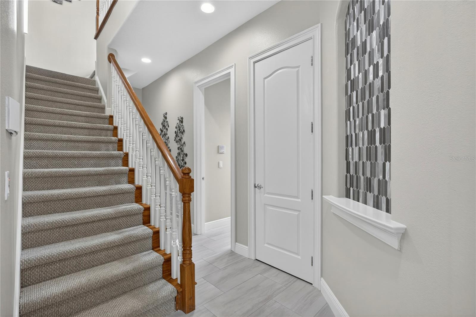 CLERMONT CARRINGTON AT LEGENDS SUB - Residential