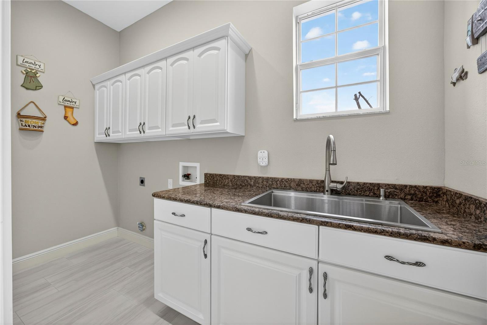 CLERMONT CARRINGTON AT LEGENDS SUB - Residential