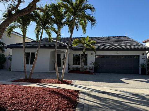 A home in HIALEAH