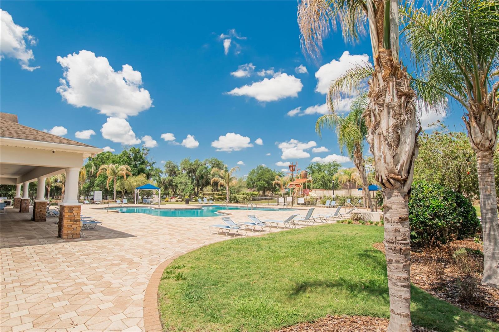 CHANNING PARK - Residential